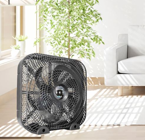 Ventilador Taurus de Piso Cuadrado 3 Velocidades Negro 