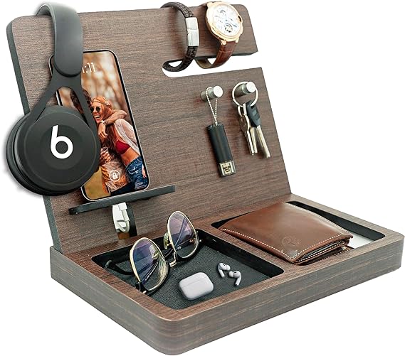 A  Organizador para celular, relojes, llaves, cartera, estación de carga.