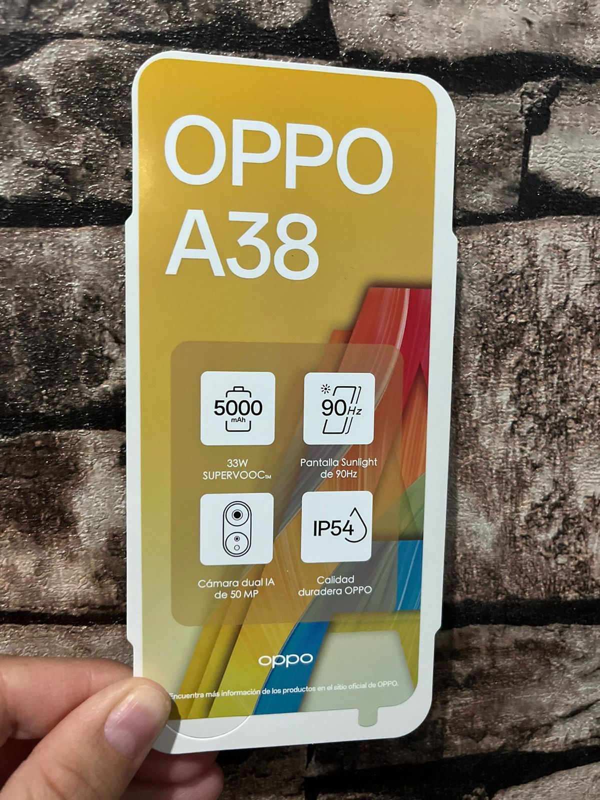 OPPO A38 .