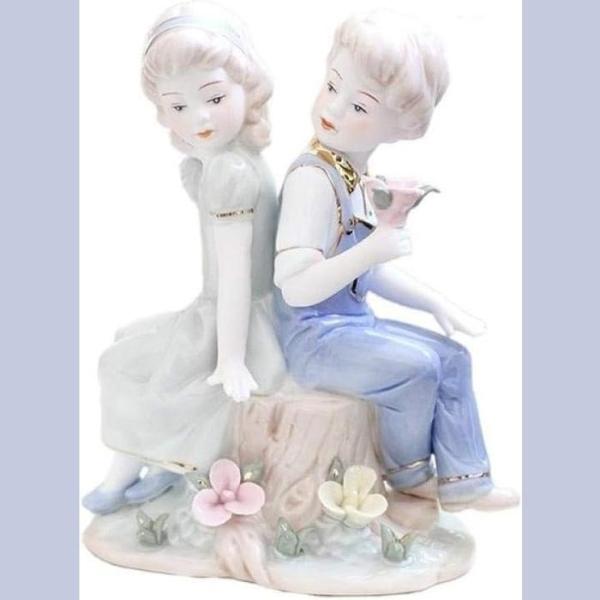 Figurita cerámica niño MXENF-001-13 1 Pza 14x18x10cm Frente x Alto x Fondo Porcelana Artesanal EnfantsDupont.