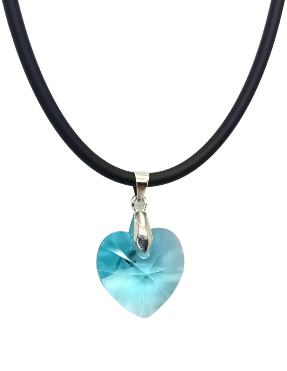 Collar Joyería Zvezda Heart Azul con caucho y plata.