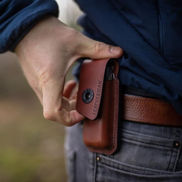 Funda Premium de Piel Ainsworth Vino Leatherman
