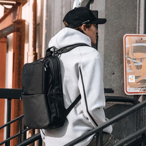 Mochila BOSS CARBON Negra Ascentials Pro