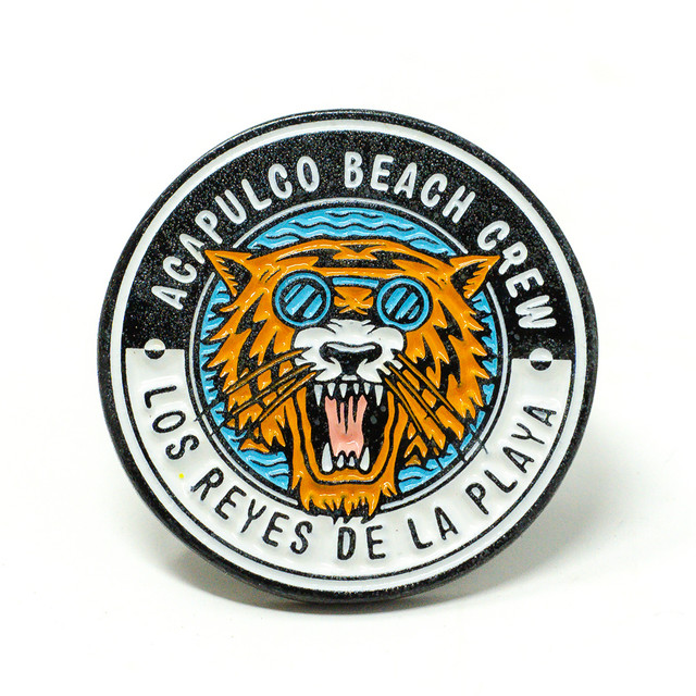 Coleccion de 3 Pines Metalicos Acapulco Beach.