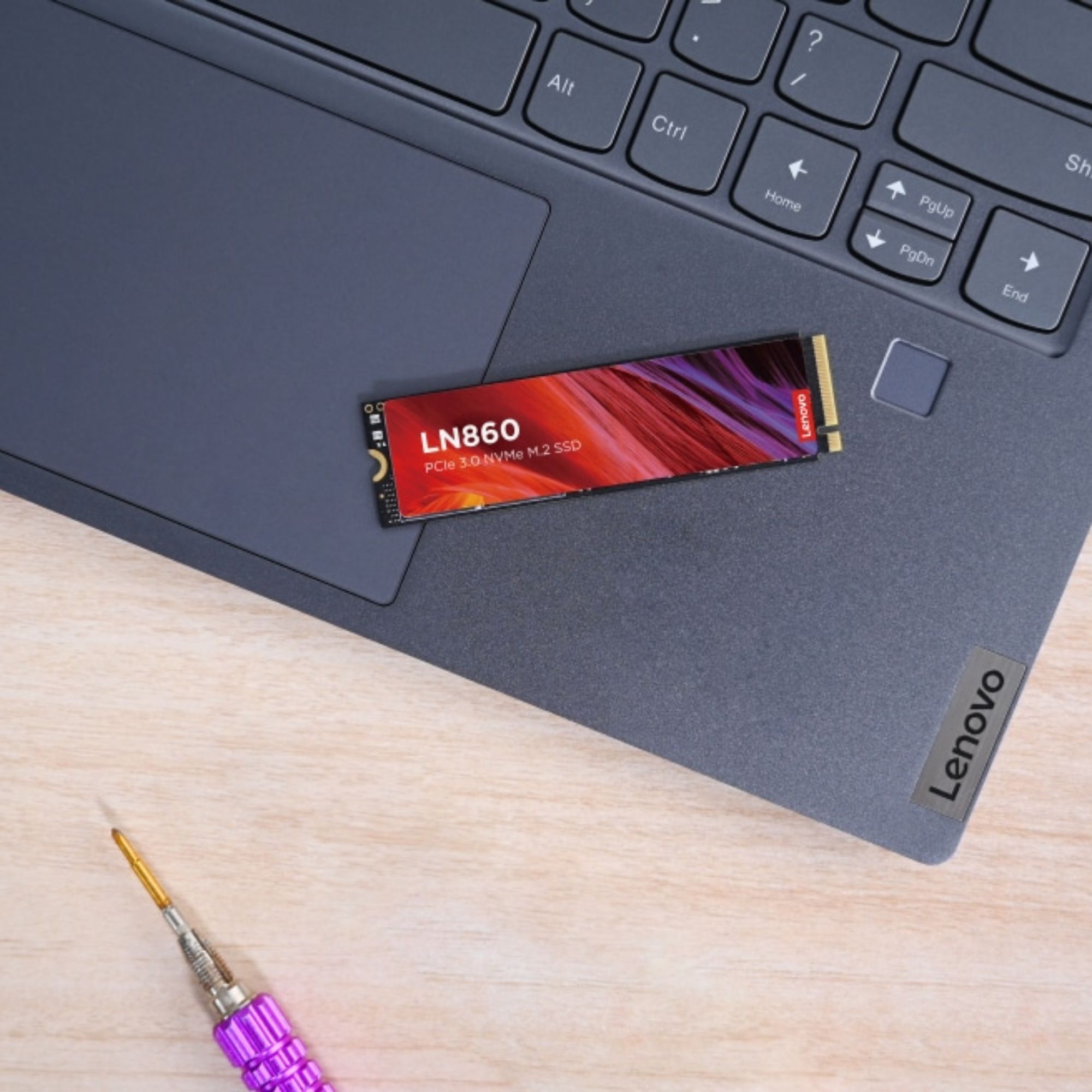 Unidad de Estado Sólido Lenovo LN860 de 2 TB, M2 2280, NVMe PCIe Gen 3X4, 3500/3000 MB/s.
