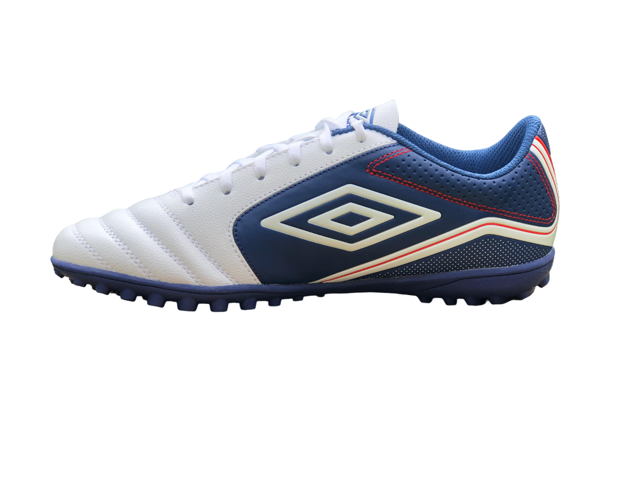 Tenis Umbro Classico XII TF Blanco Multitaco Calzado Fútbol Rápido.