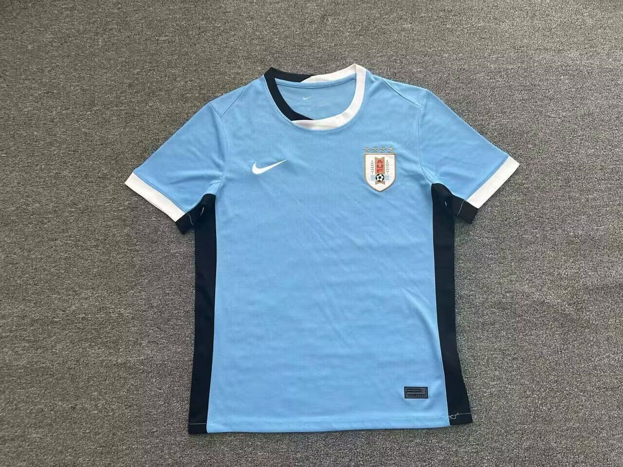Nuevo! Jersey Uruguay 2024/2025 Titular Local Azul Talla XL.