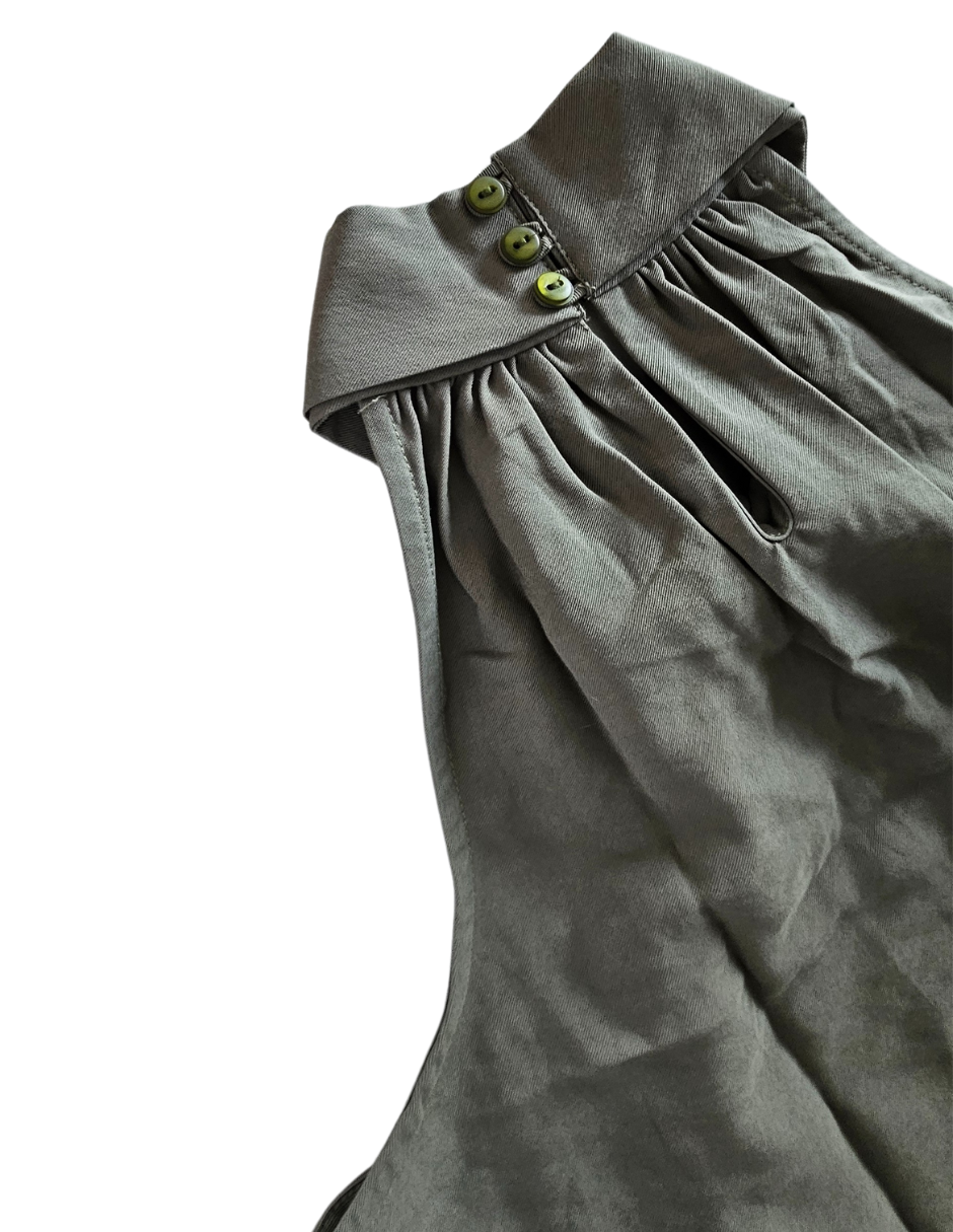 Blusa cuello halter Behla J&B Talla M Color Verde Aceituna.