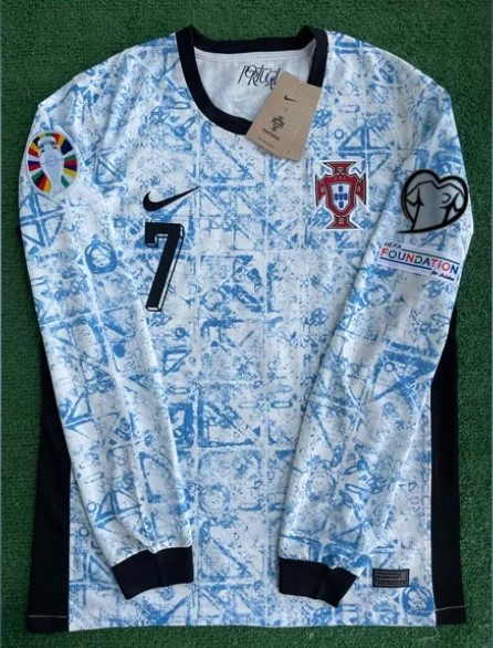 Nuevo! Jersey Portugal 2024/2025 Manga Larga Visita Azul Cristiano Ronaldo CR7 Talla XL.