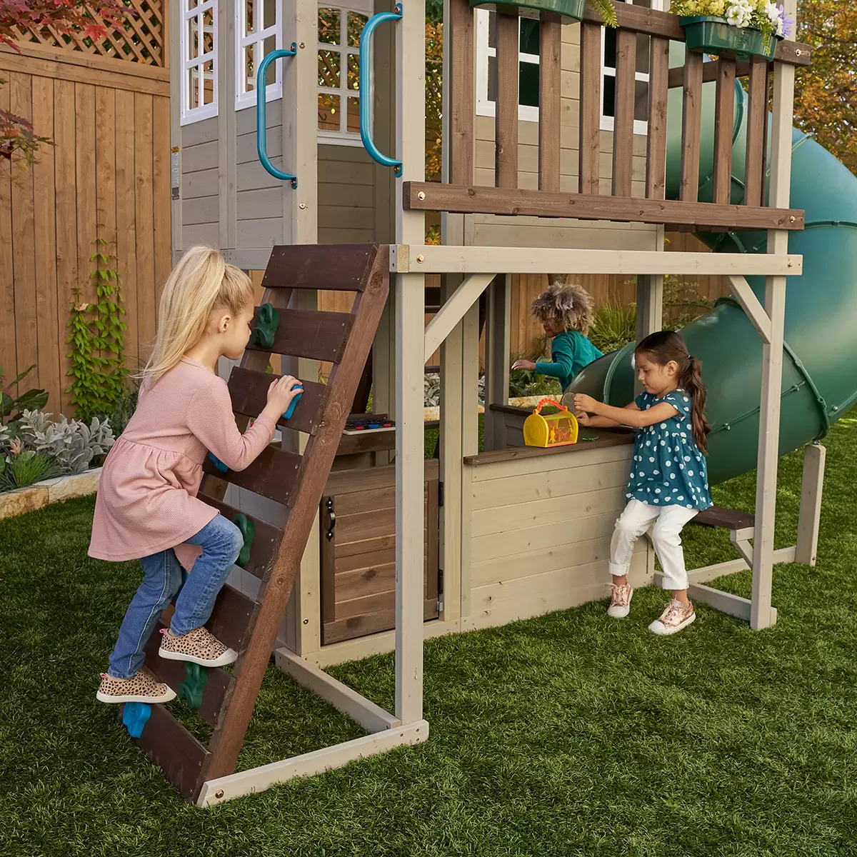 Juego Infantil Para Exterior Con Resbaladilla Cozy Escape.