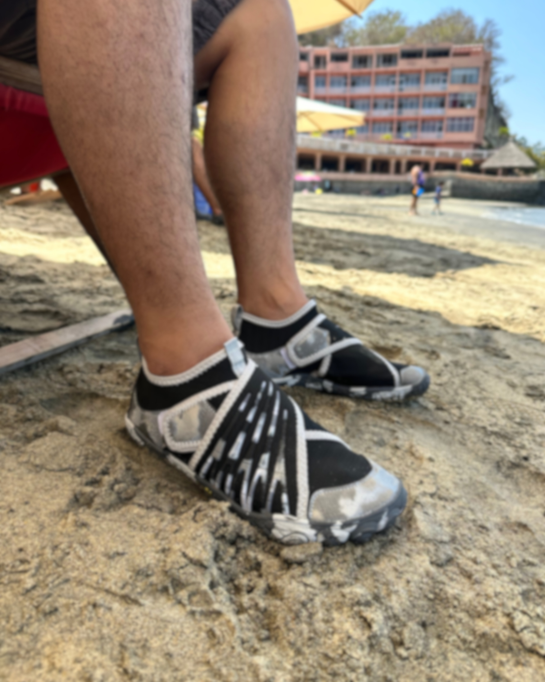 ZAPATOS ACUATICOS Y PARA ACTIVIDADES AL AIRE LIBRE.