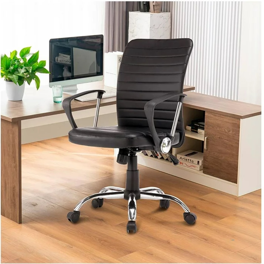 Silla de Oficina Ajustable Mainstays Tipo Ejecutiva Negra.