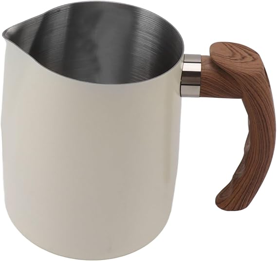 A Jarra para Espumar Leche, Jarra Humeante de Acero Inoxidable, Taza para Espumar Leche con Escala para Espresso Cappuccino Latte Coffee Art, Mango Resistente Al Calor (600ml).