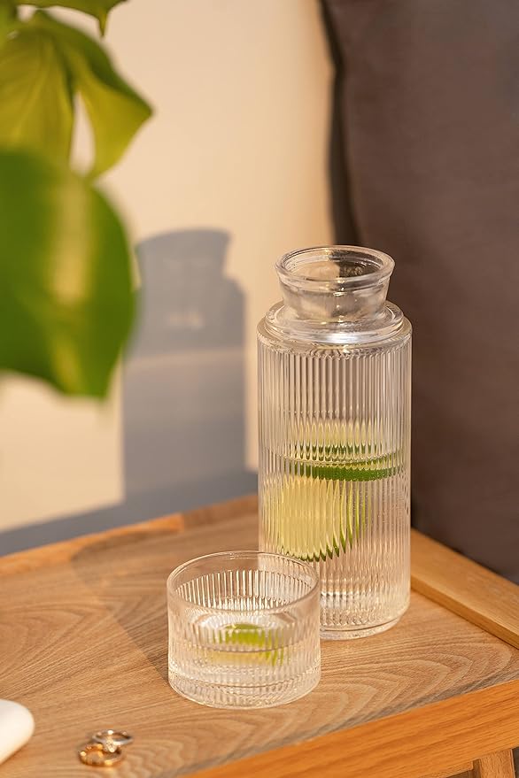 A Alfi+Mag - Juego de jarra de agua y vasos de vidrio para mesita de noche, botella de agua de 25.5 onzas con vaso de 6 onzas para mesita de noche, juego de baño de jarra de enjuague bucal, (vidrio transparente para ripe).