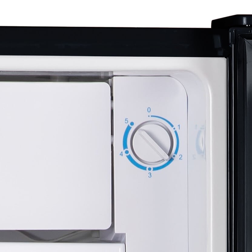 Refrigerador frigobar Igloo 3.2 Pies Platinum.