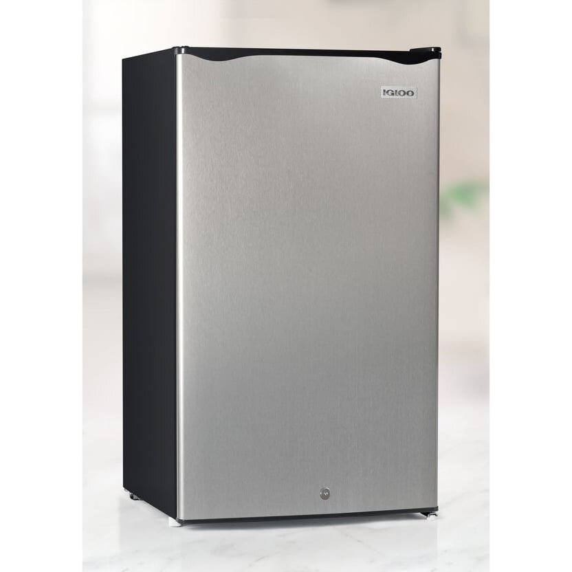 Refrigerador frigobar Igloo 3.2 Pies Platinum.