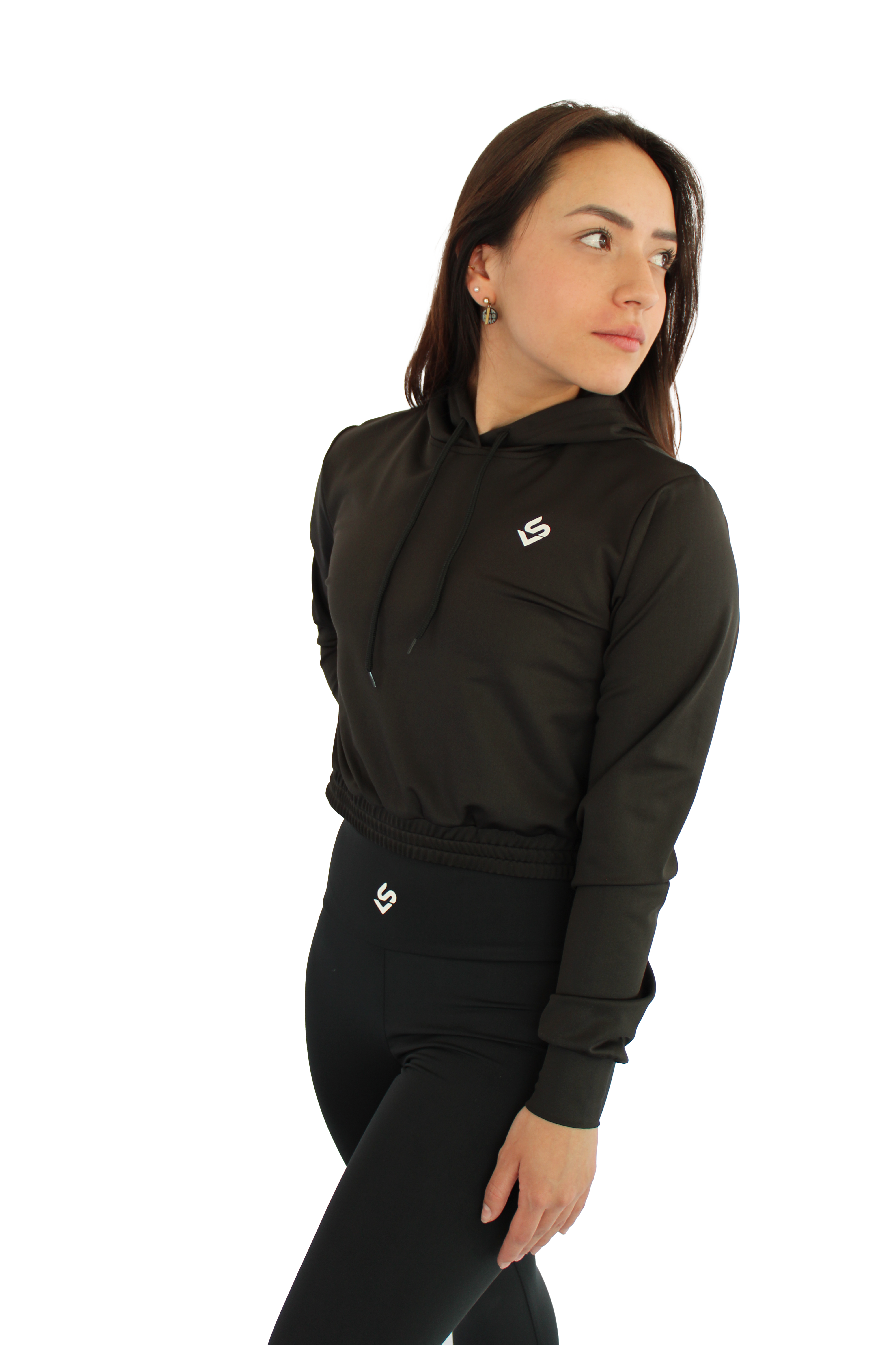 Sudadera crop top negra para dama .