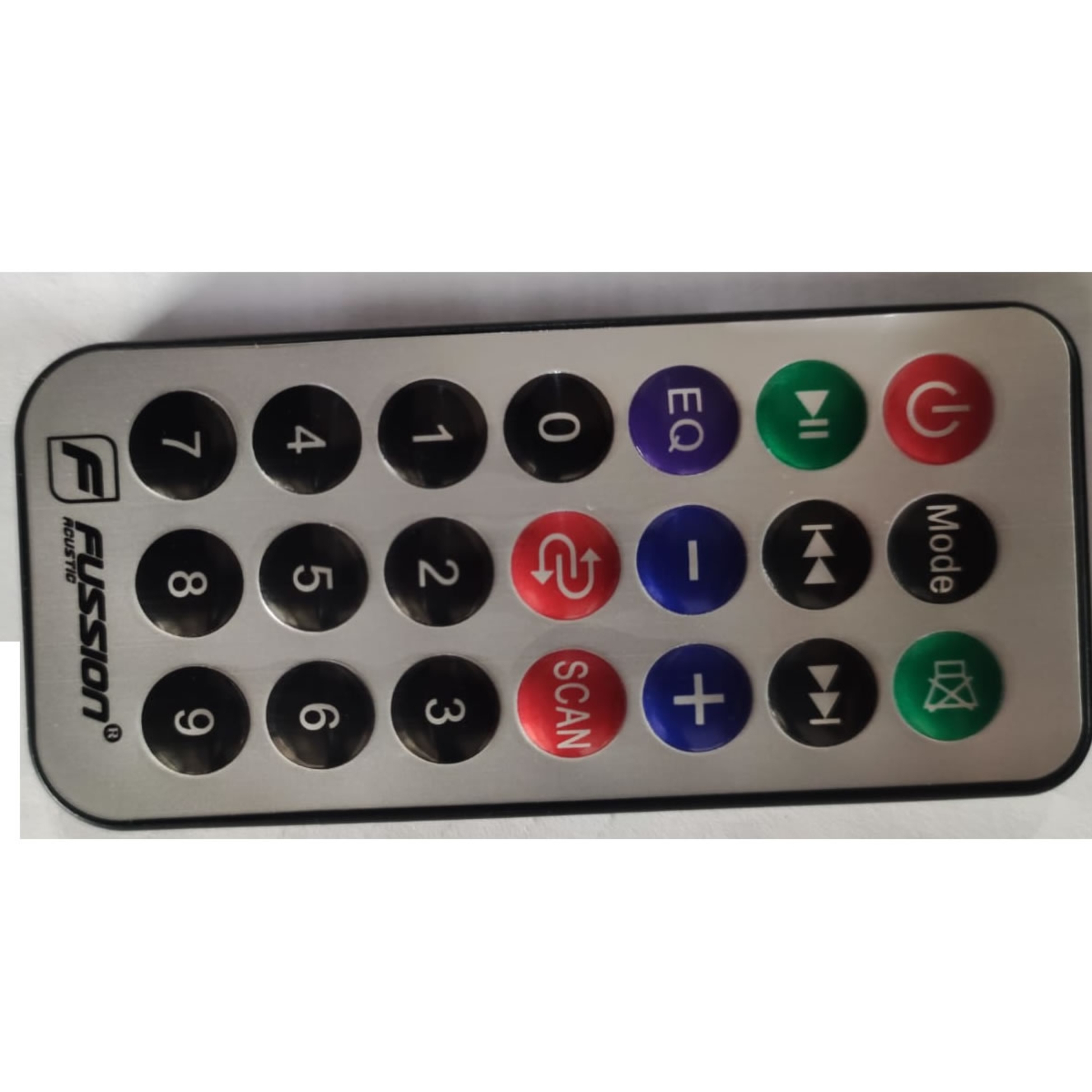 Bafle Recargable Bluetooth de 8 Pulgadas Fussion PBS-8024.