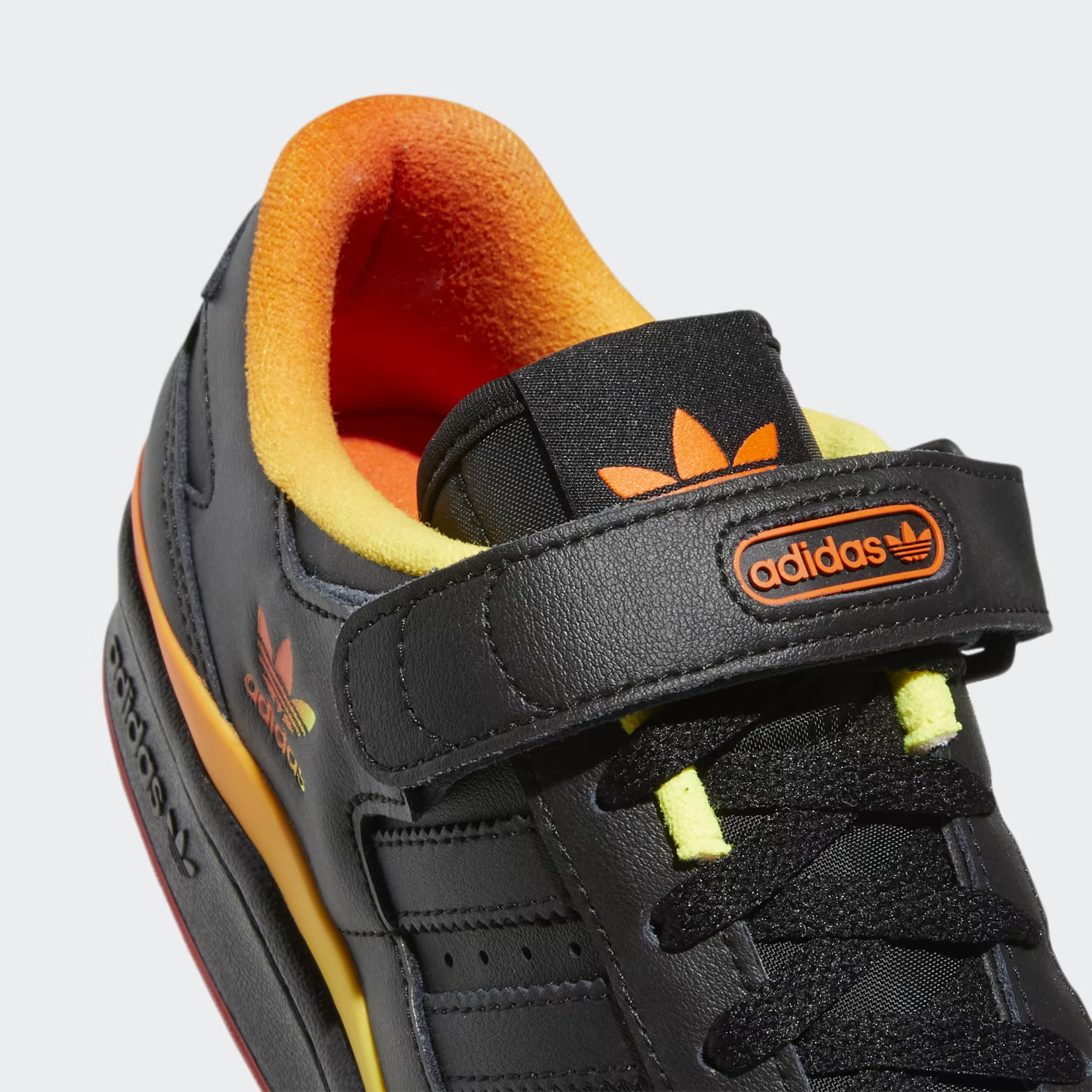 Tenis Adidas Forum Low FZ5891 Urbano Hombre - Original