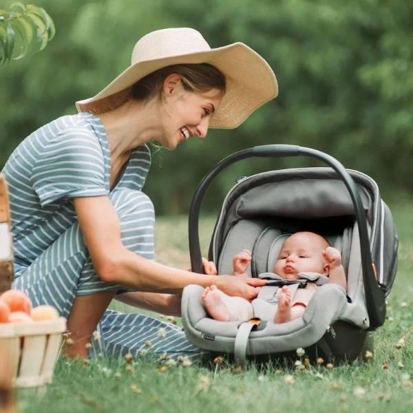 Portabebe Autoasiento Chicco Keyfit 35 Cleartex