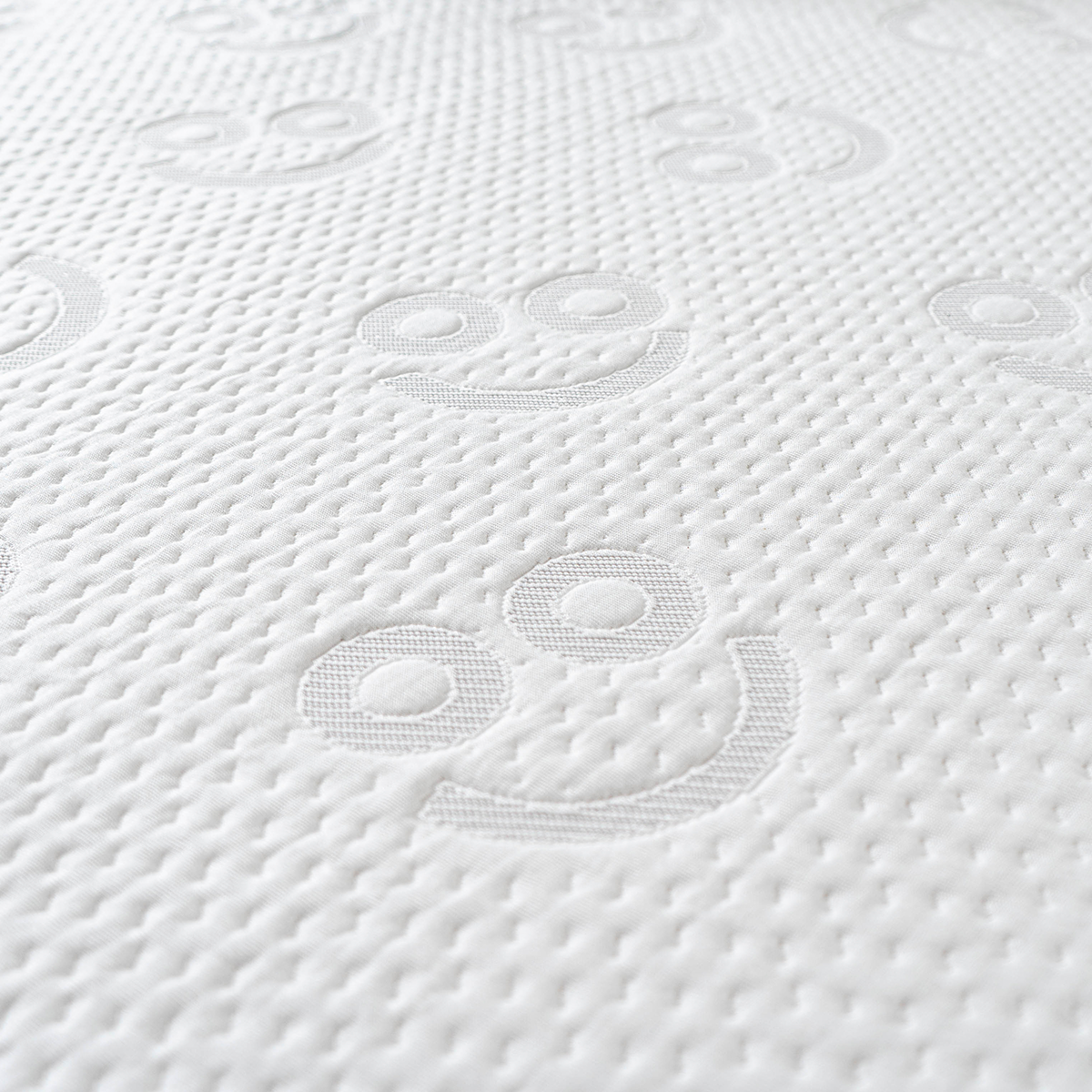 Colchón En Caja Individual Roomi Freedom, Confort Premium, Tecnología Latex Feel Hyper Soft.