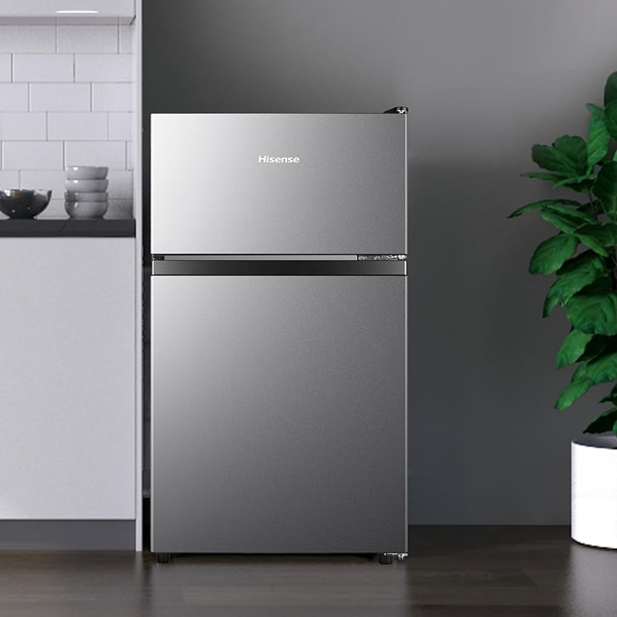 Frigobar Hisense RT31D6AGX1 3.3 P3.