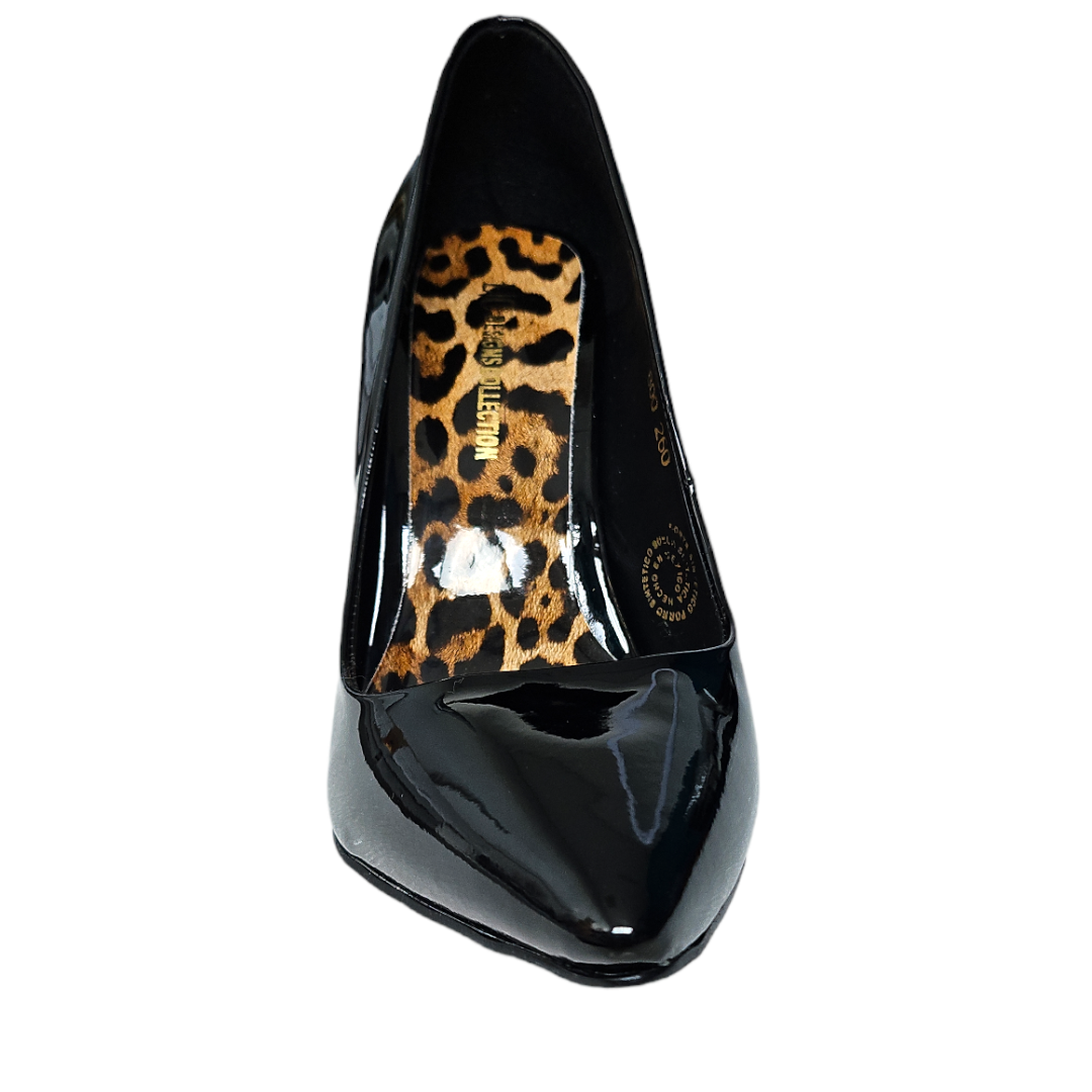 Zapato Stiletto charol negro LC DESIGNS COLLECTION.