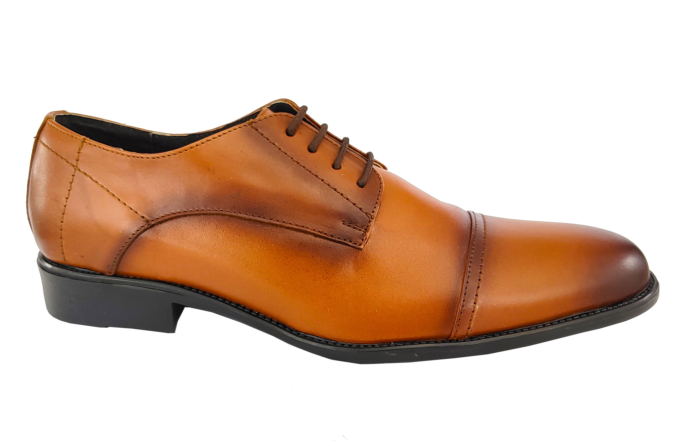 Zapato Derby AH GUSTO Casual Para Hombre De Piel Suave Con Agujetas color Cogñac.