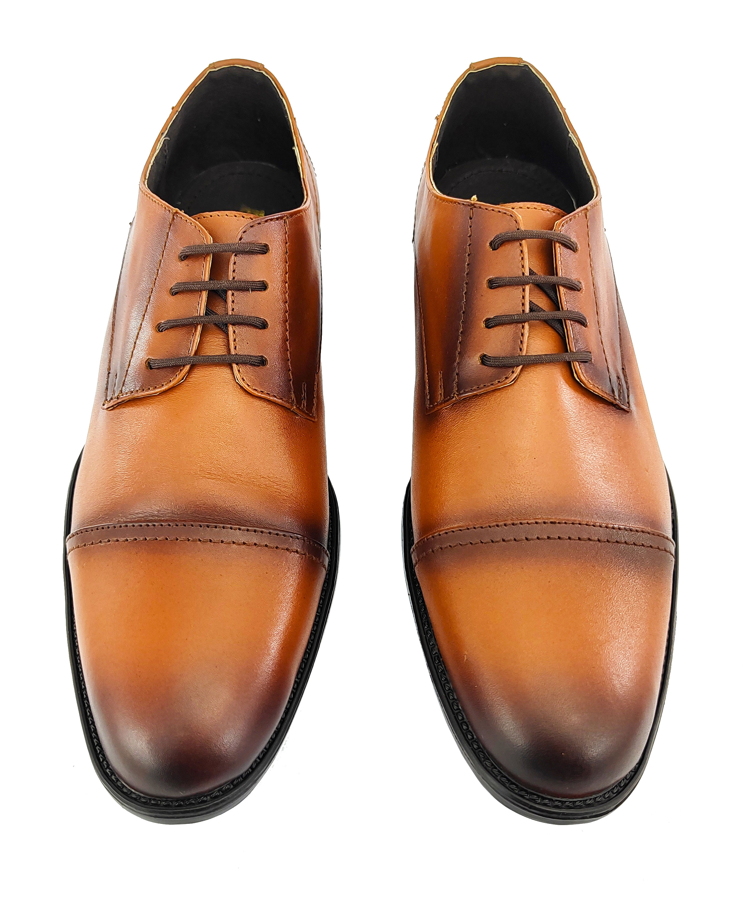 Zapato Derby AH GUSTO Casual Para Hombre De Piel Suave Con Agujetas color Cogñac.