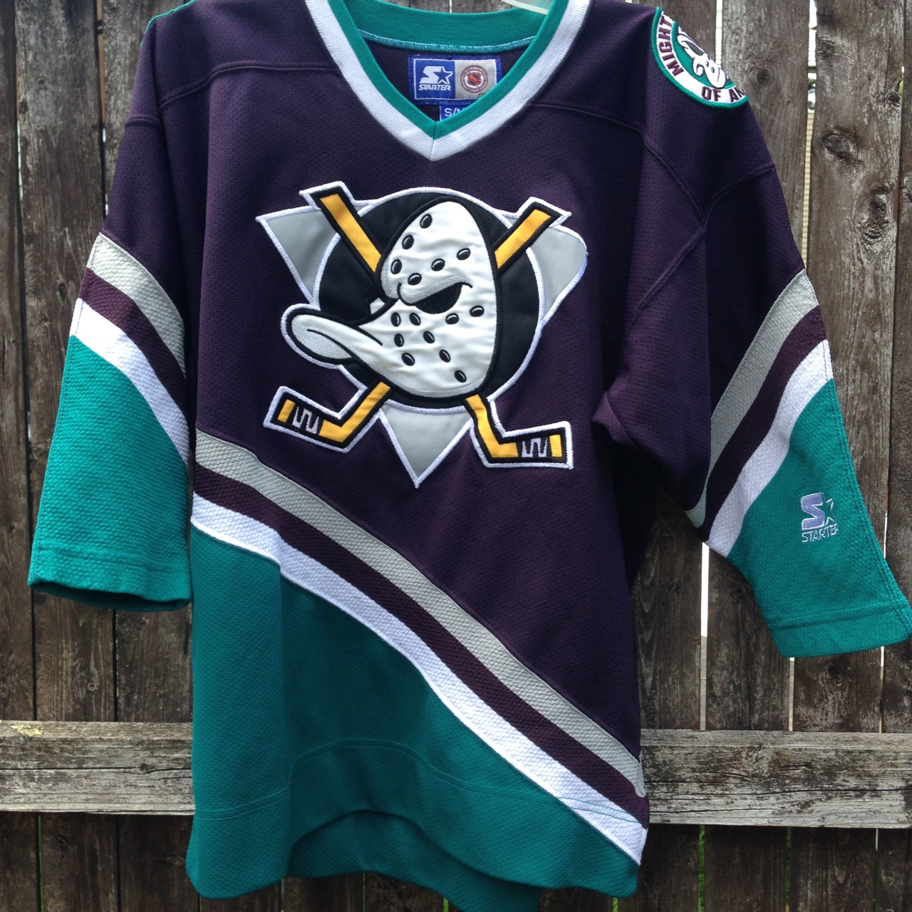 Fabuloso! Jersey Hockey Mighty Ducks Patos BORDADO Morado Goldberg 33 Talla L