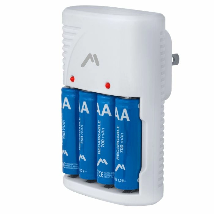 Cargador de 4 pilas AA, AAA y 9V de clavija, incluye 4 pilas AA
