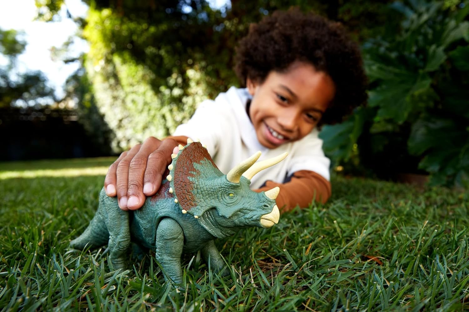 Jurassic World Dominion Roar Strikers Triceratops Interactivo