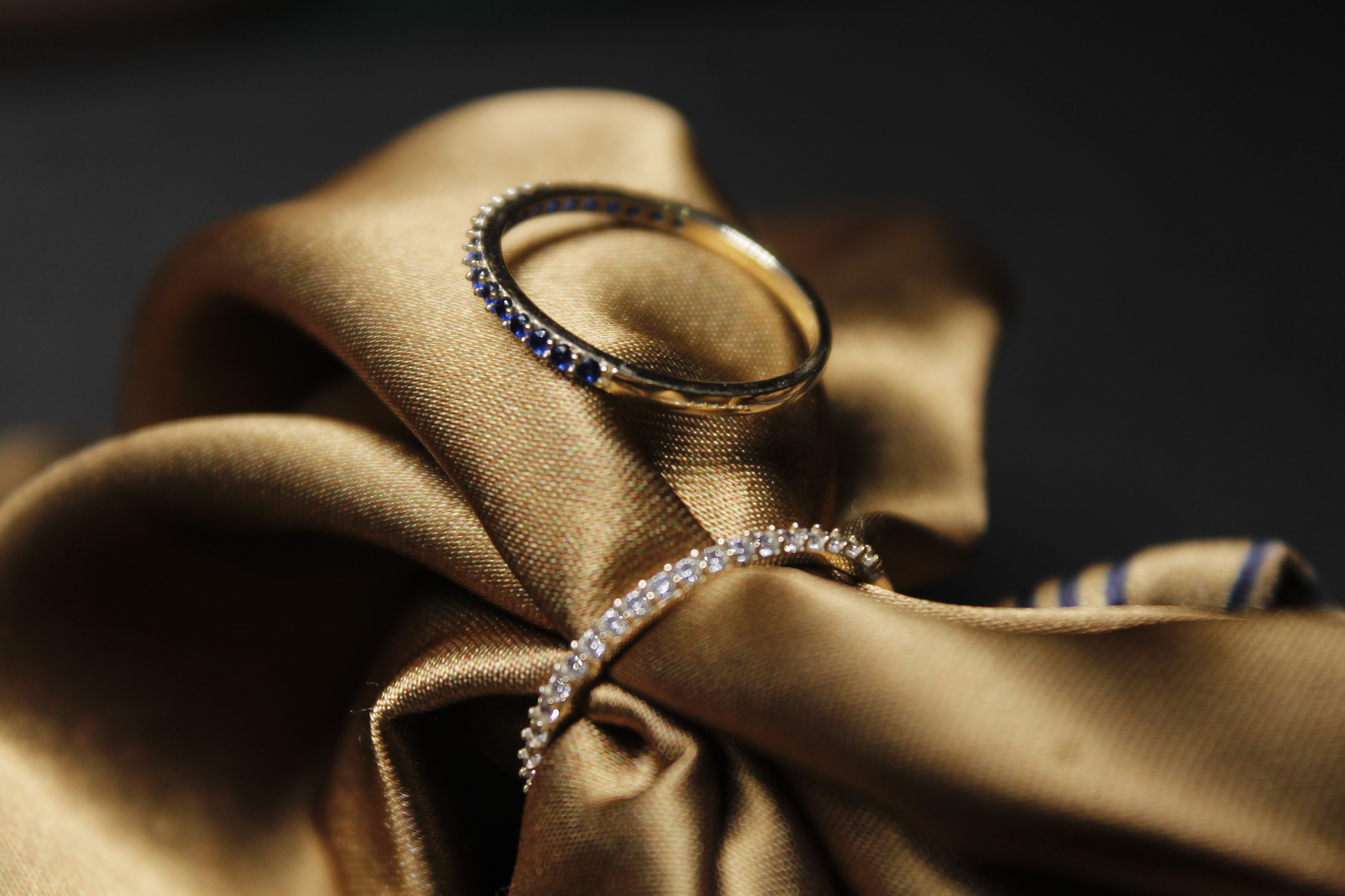 Anillo Churumbela Oro 10k Piedra Zirconia Azul