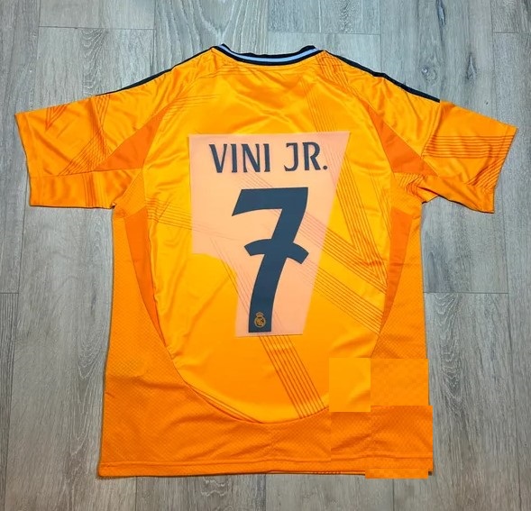 Nuevo! Jersey Real Madrid 2024/2025 Naranja Visita Vinicius Jr 7 Talla M