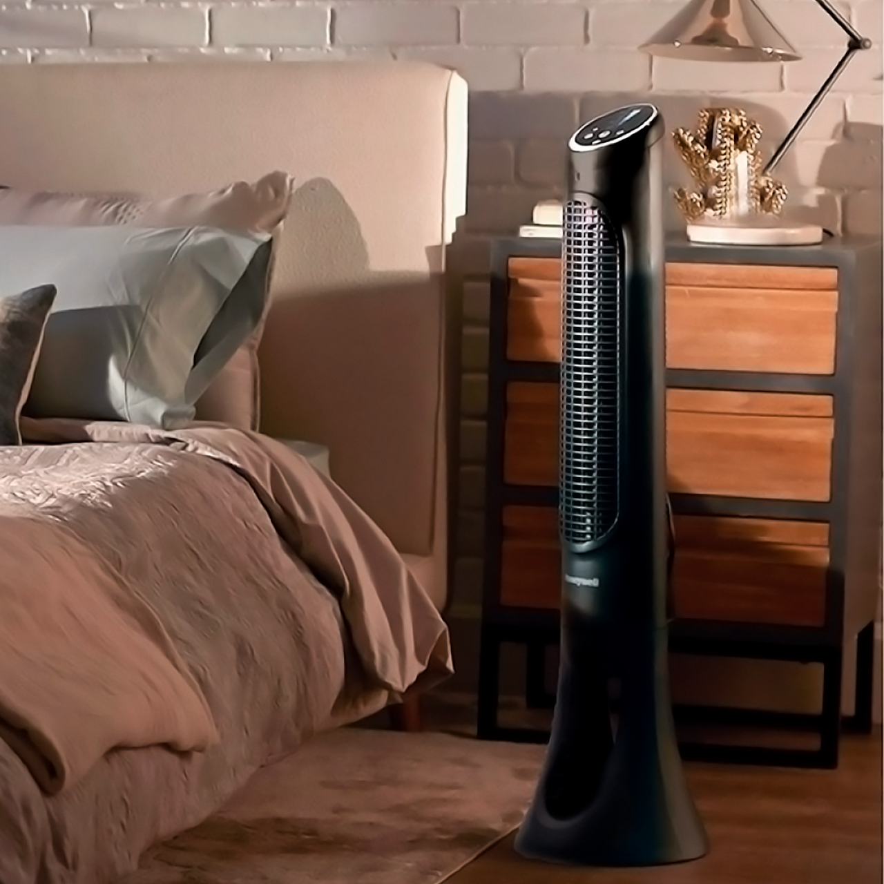 Ventilador de torre oscilante de 8 velocidades Honeywell HYF290B