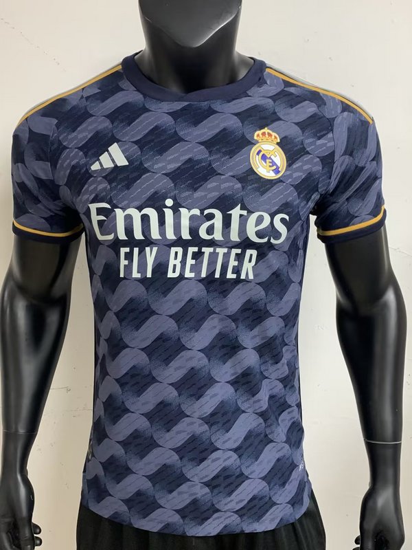 Increible! Jersey Real Madrid 2023/2024 Visita Azul Toni Kroos 8 Talla L