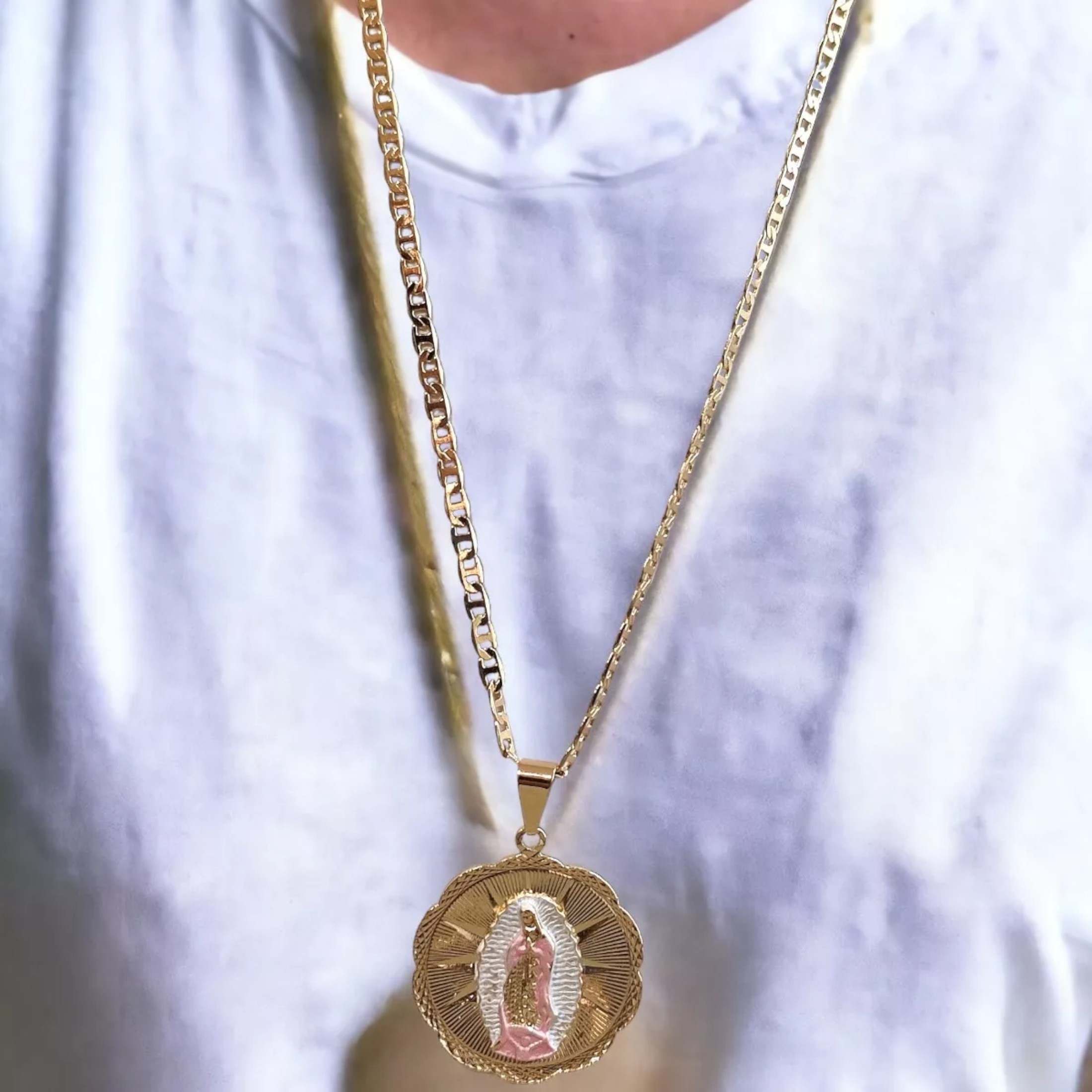Virgen De Guadalupe Collar,regalo Mamá,oro Laminado 18k,dije Virgen Maria, cadena