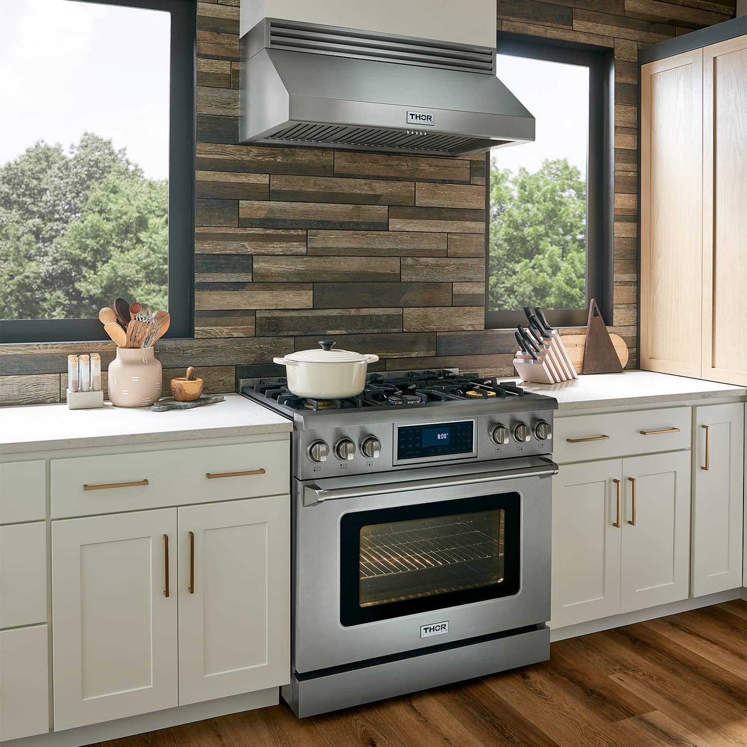 Estufa de Gas de 36 Pulgadas en Acero Inoxidable con Panel Touch Thor Kitchen 