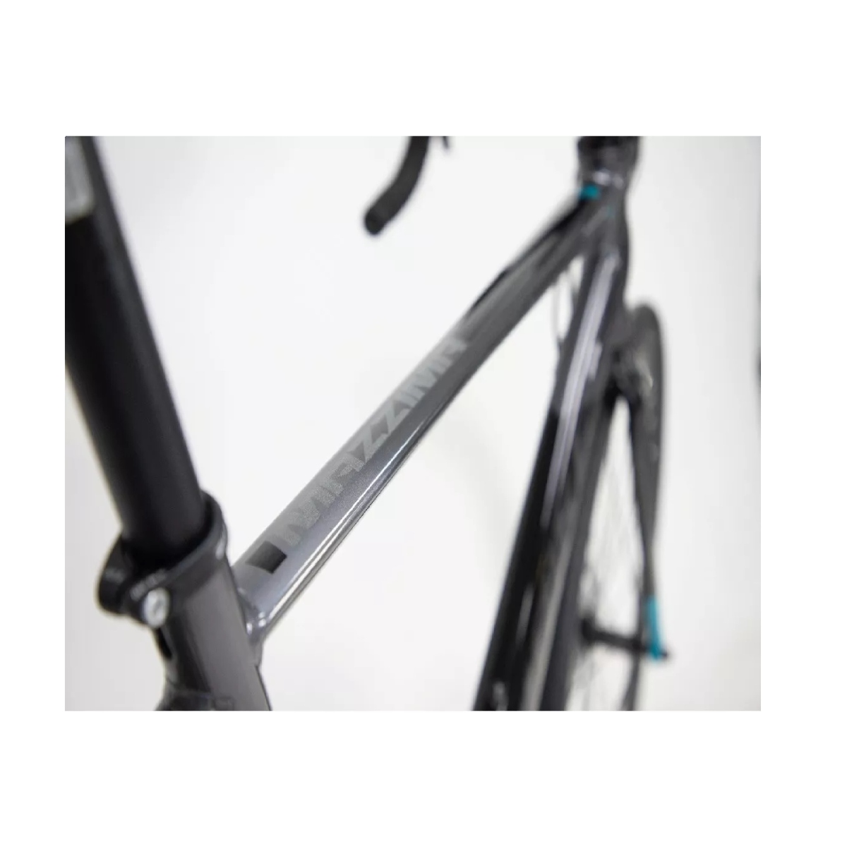 Bicicleta Alubike Mazzima R700 Ruta 14 Vel Gris 54" Talla = G ENDY14