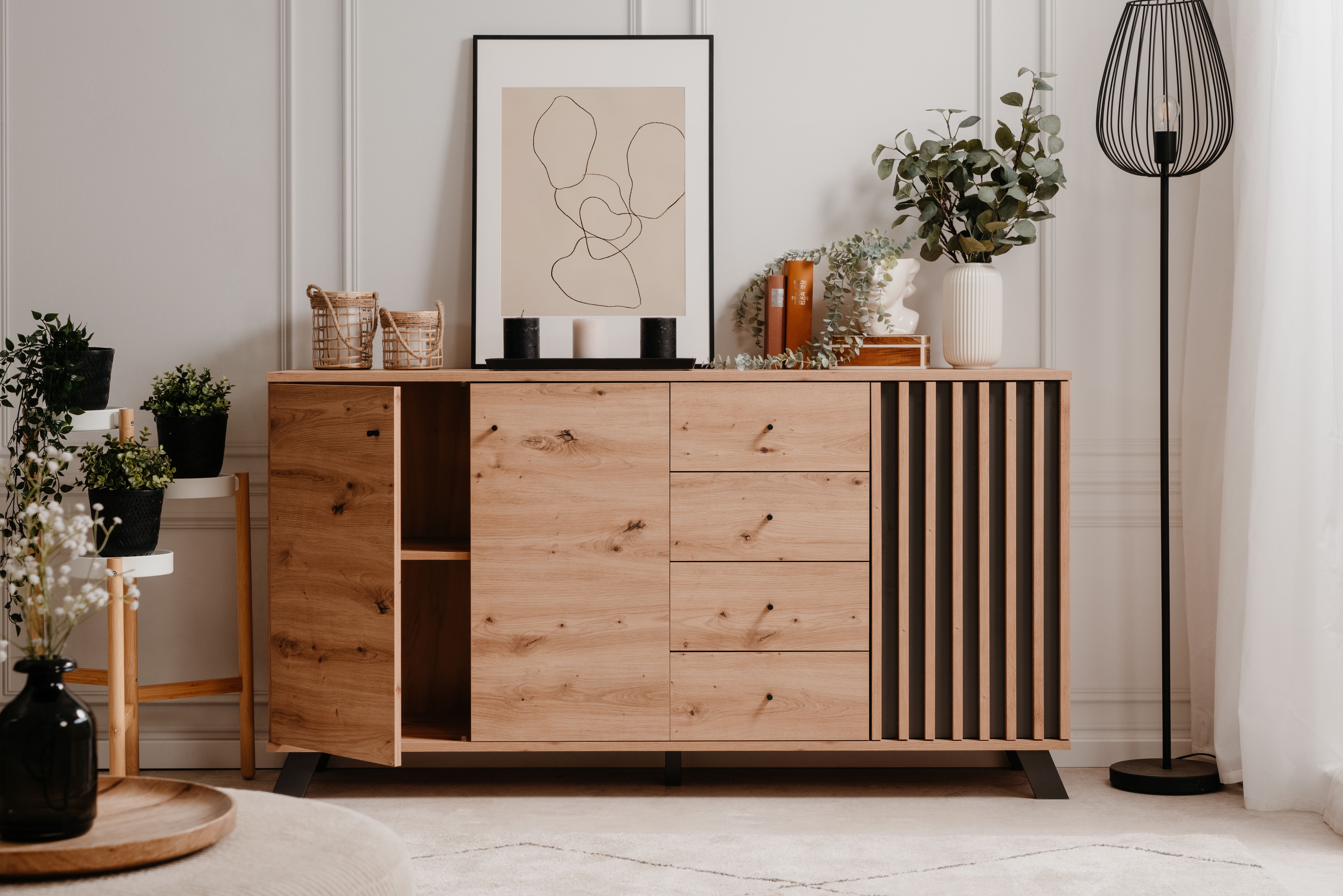 Credenza Roble y Gris Oscuro con 4 Cajones y 3 Puertas con Entrepaños Hecha de Madera Industrial