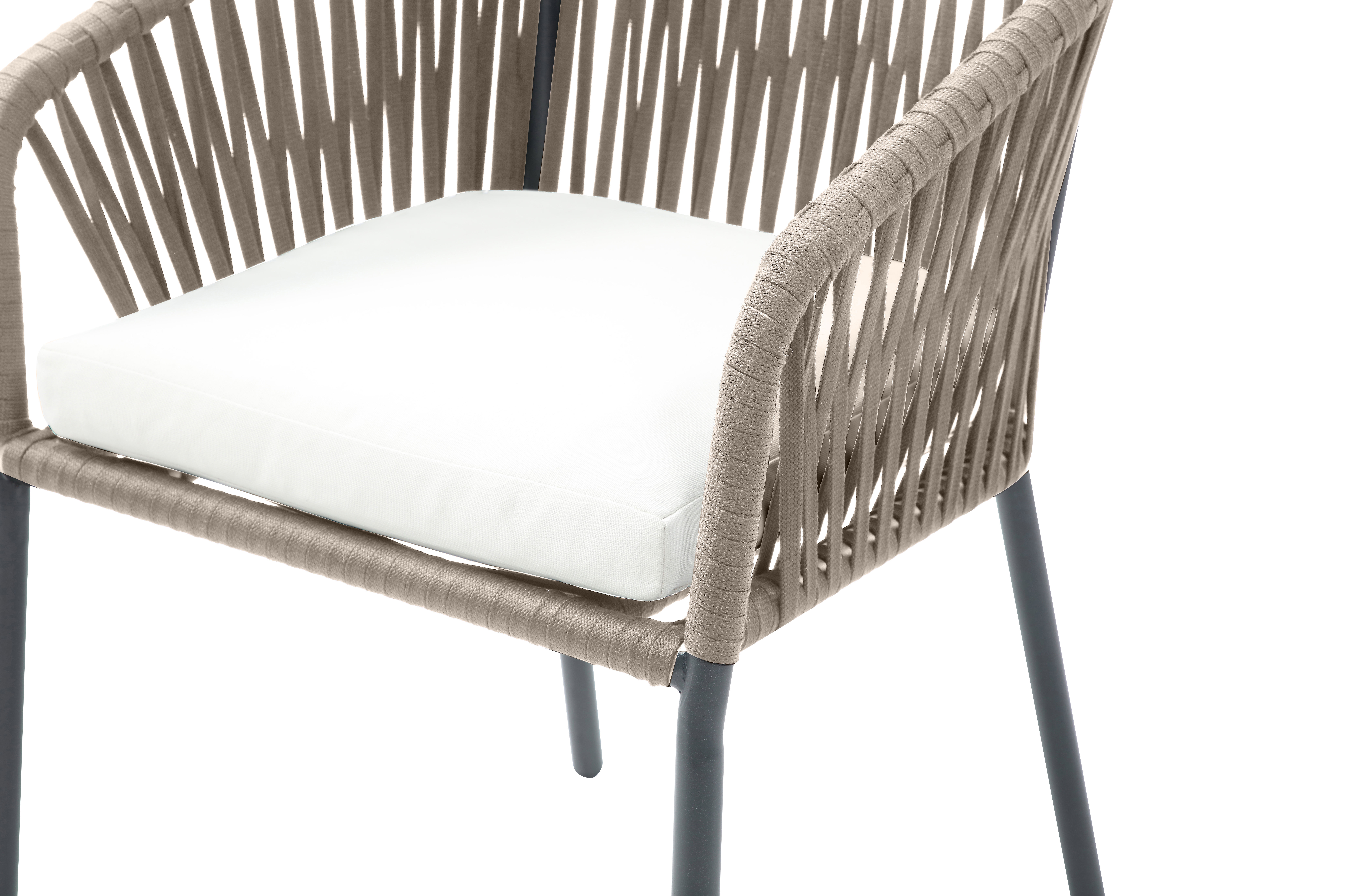 Set de 4 Sillas para Exterior Color Beige con Asiento Acolchado de Hule Espuma y Estructura de Aluminio y Cuerda Sintética