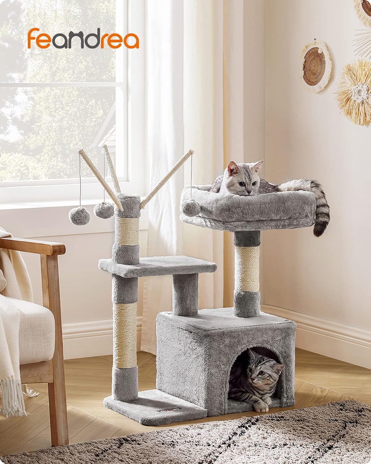 Árbol para Gatos, Torre Pequeño de Gatos con Plataforma Acolchada, Cueva para Gatos, 3 Pompones, Centro de Actividades para Gatos, Gris Claro