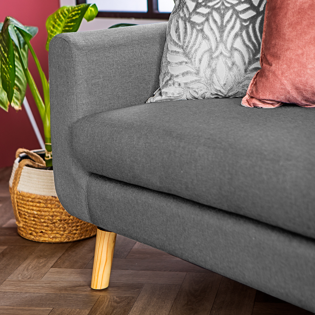 Sillón Individual con Tapizado Gris Claro. Estructura de Madera Sólida