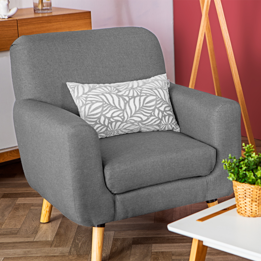 Sillón Individual con Tapizado Gris Claro. Estructura de Madera Sólida