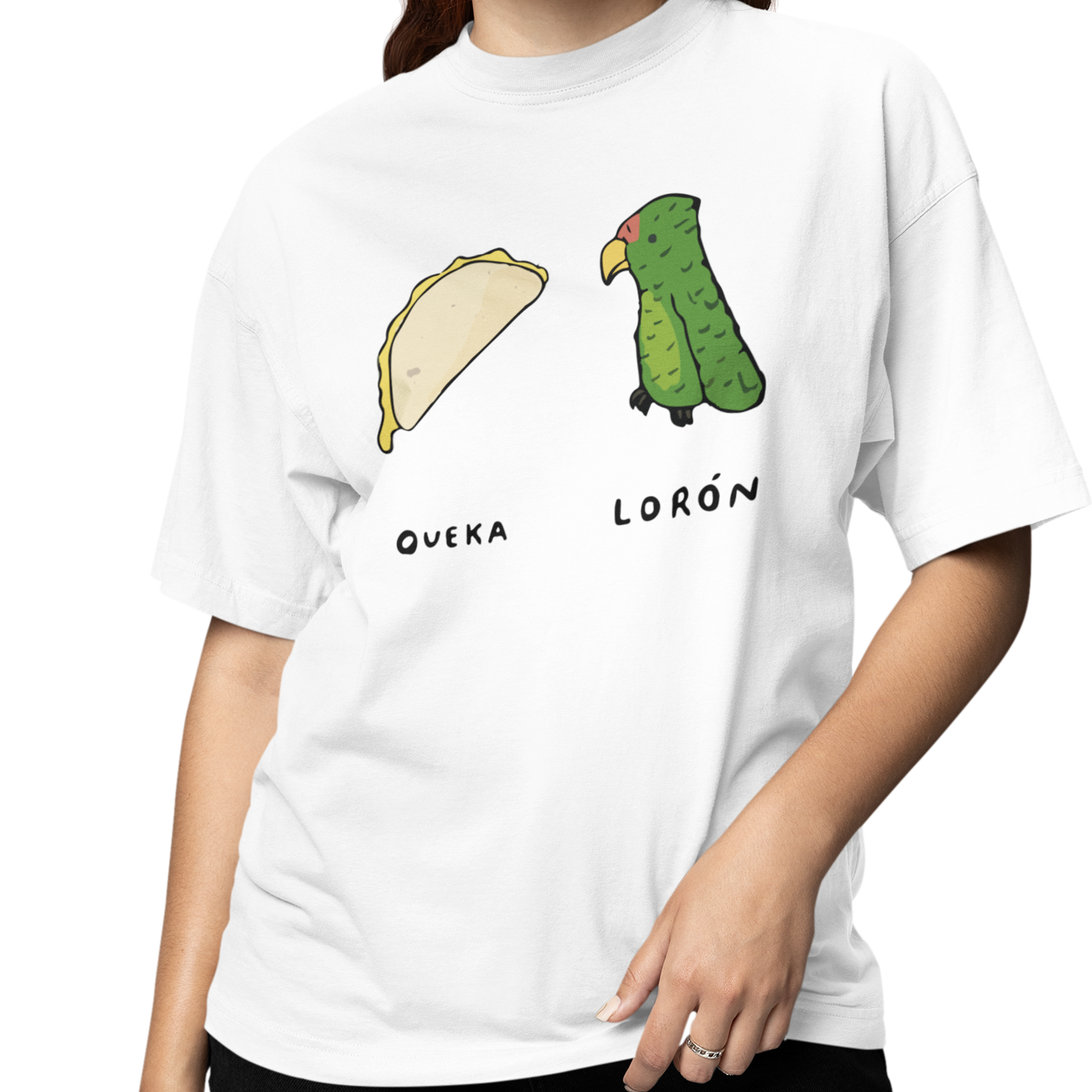 Playera Oversize de Manga Corta Unisex con Diseño de Quekaloron Blanca Cómoda y de Alta Calidad