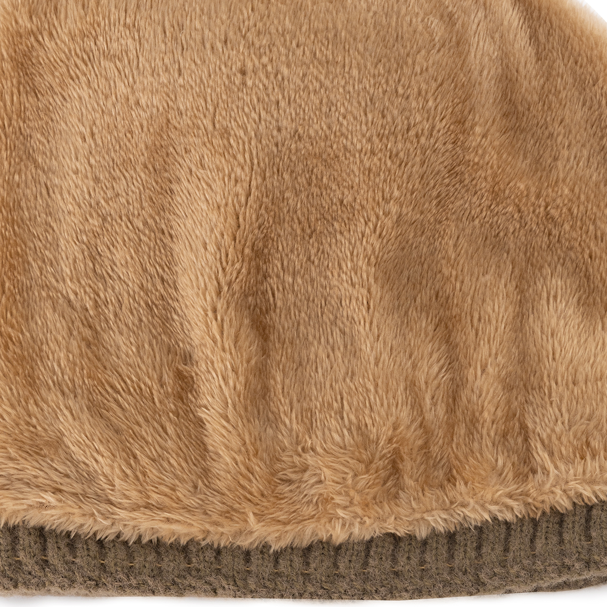 Gorro Tejido Café con Interior Afelpado 