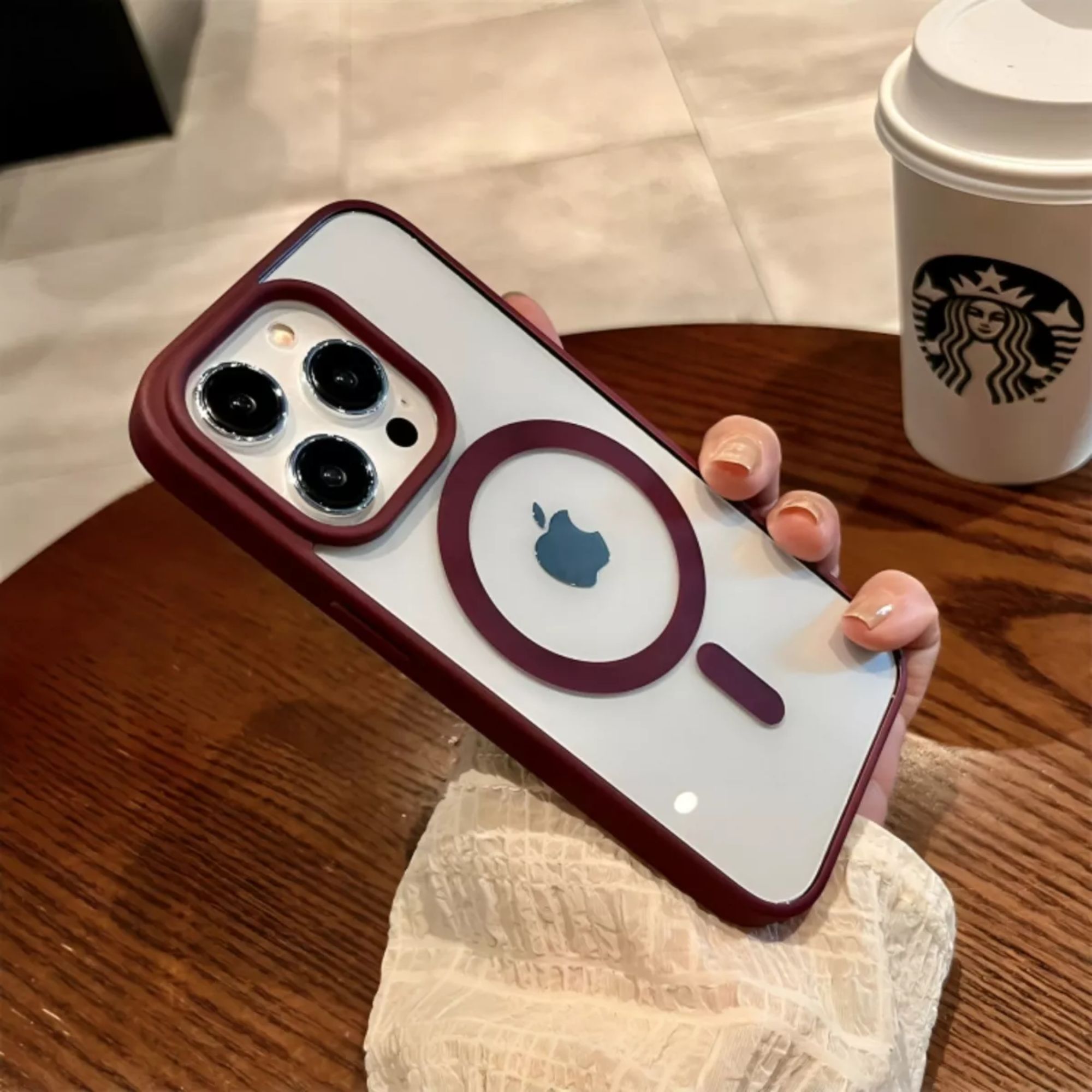 Funda Transparente Clear Case Color Para Iphone 16 pro max / Vino