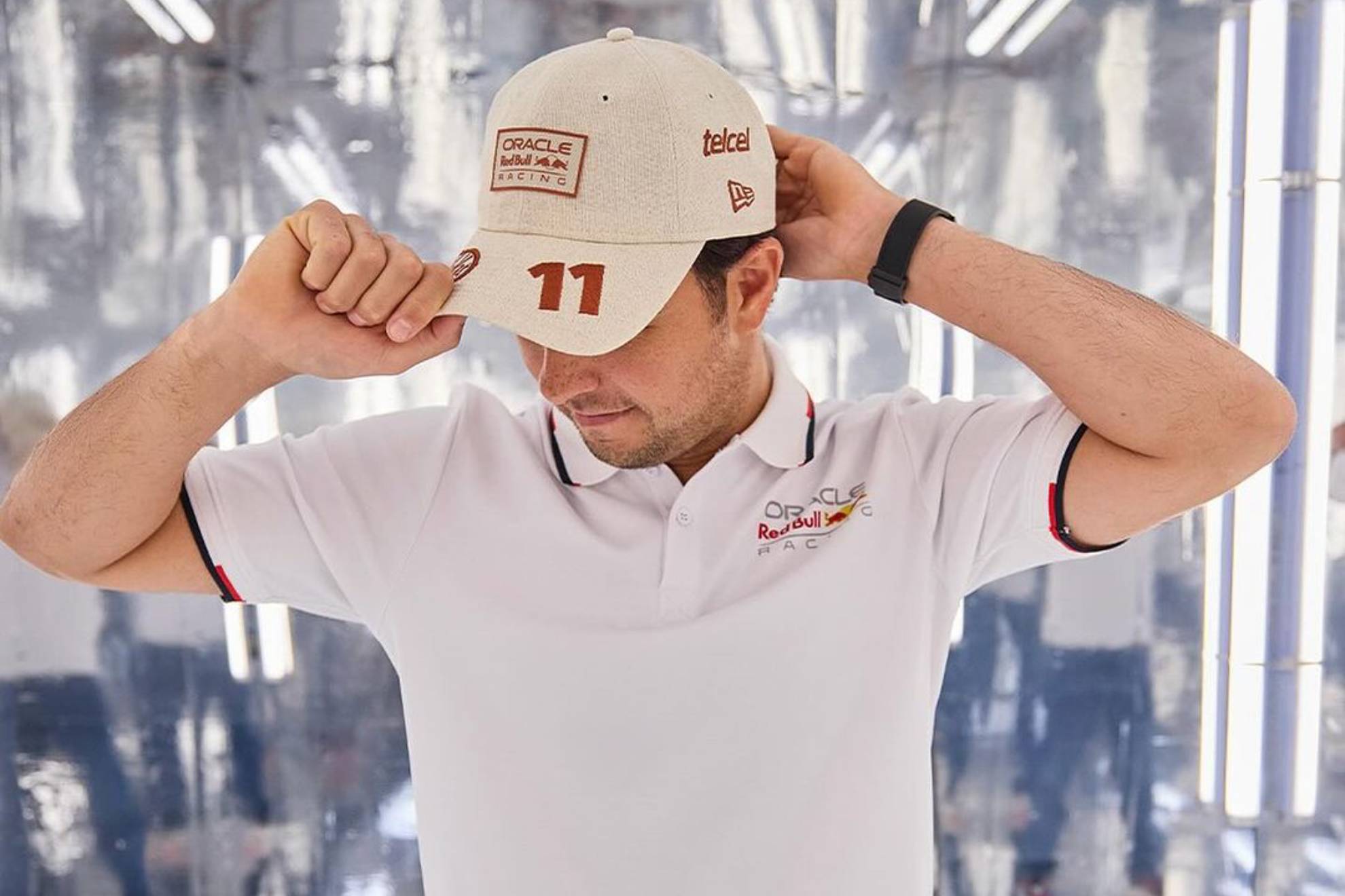 Formidable! Gorra Red Bull Racing Sergio Checo Perez 11 Gran Premio Monza
