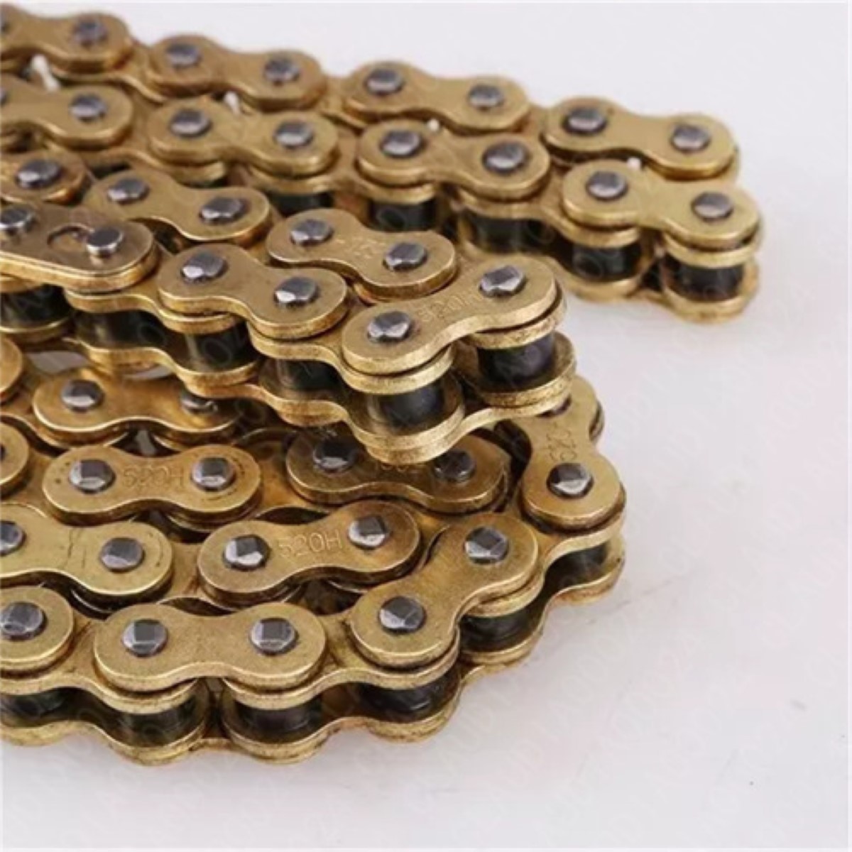 Cadena Reforzada 520/116 Pulsar Ns200 Rs200 250z Tc250 Vortx dorada