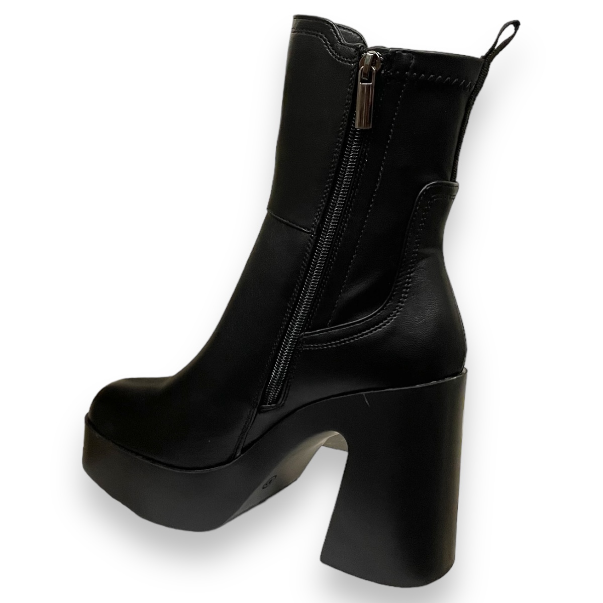 Botas Negras Mujer Xti Con Elástico Suela De Plataforma